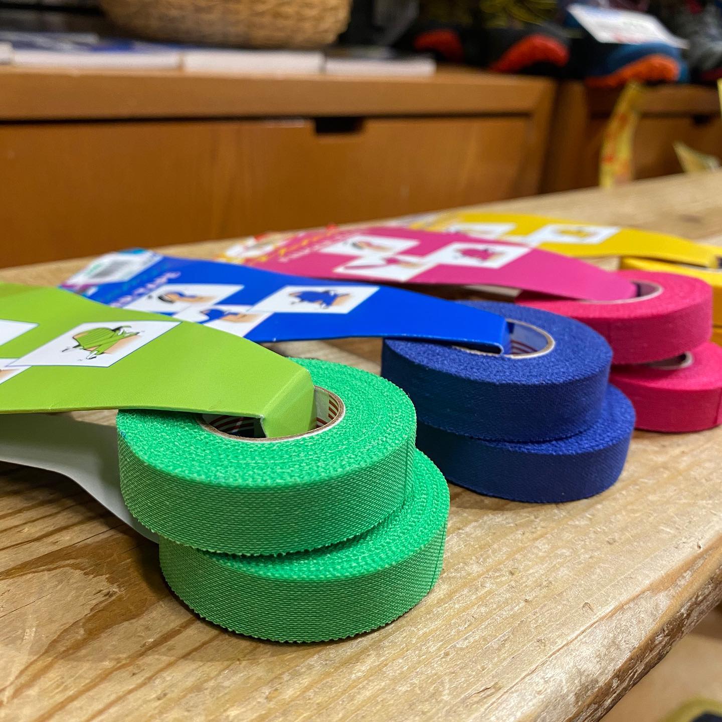 メトリウスのフィンガーテープが入荷しました。