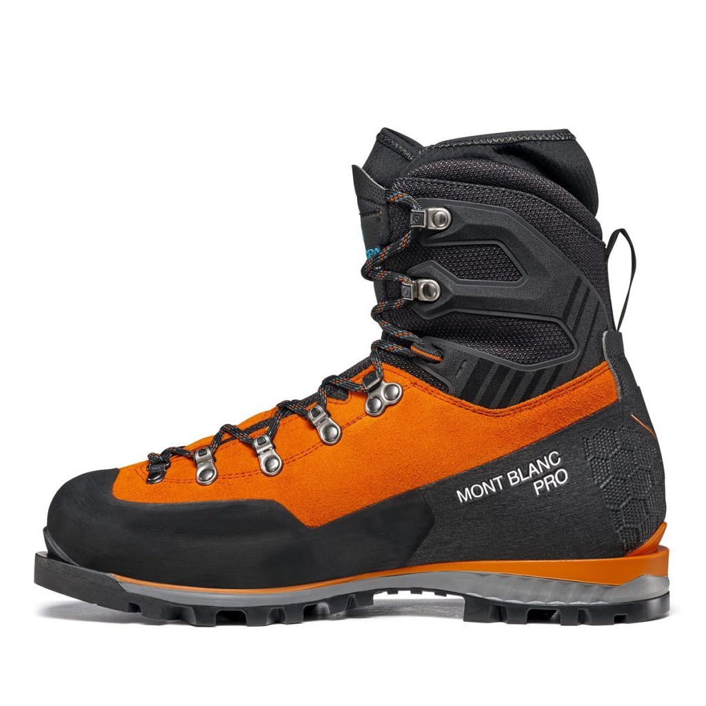 雪山登山で使用する登山靴『SCARPA モンブランプロGTX メンズ』のご 